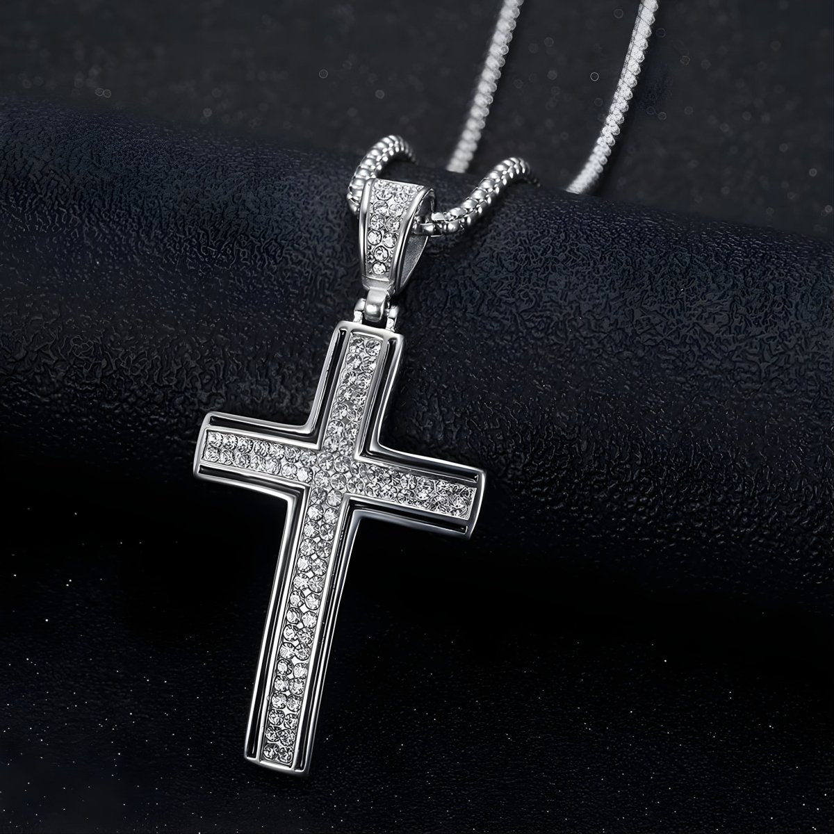 Cadena Cruz Imperial de Lujo - Prestige Joyería