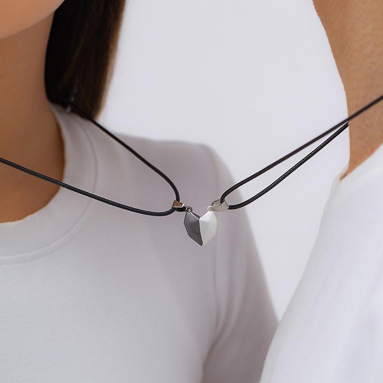 Cadenas con Corazón Magnético - Prestige Joyería